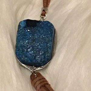 💫Long leather strap blue crystal like stone💫CUTE